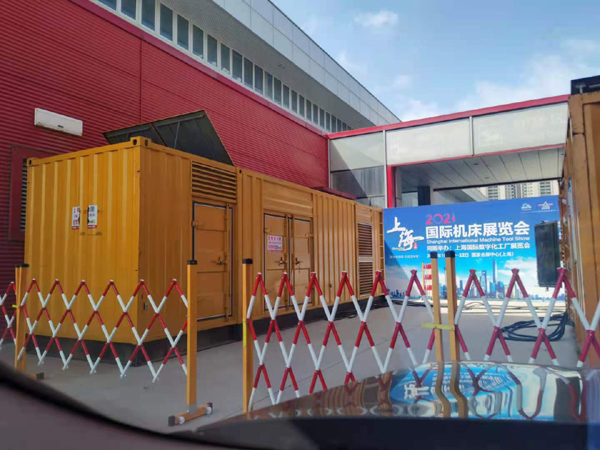 延津发电车出租-发电机无电压或电压太低怎么办？